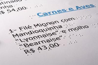 Modelo de cardápio em braille
