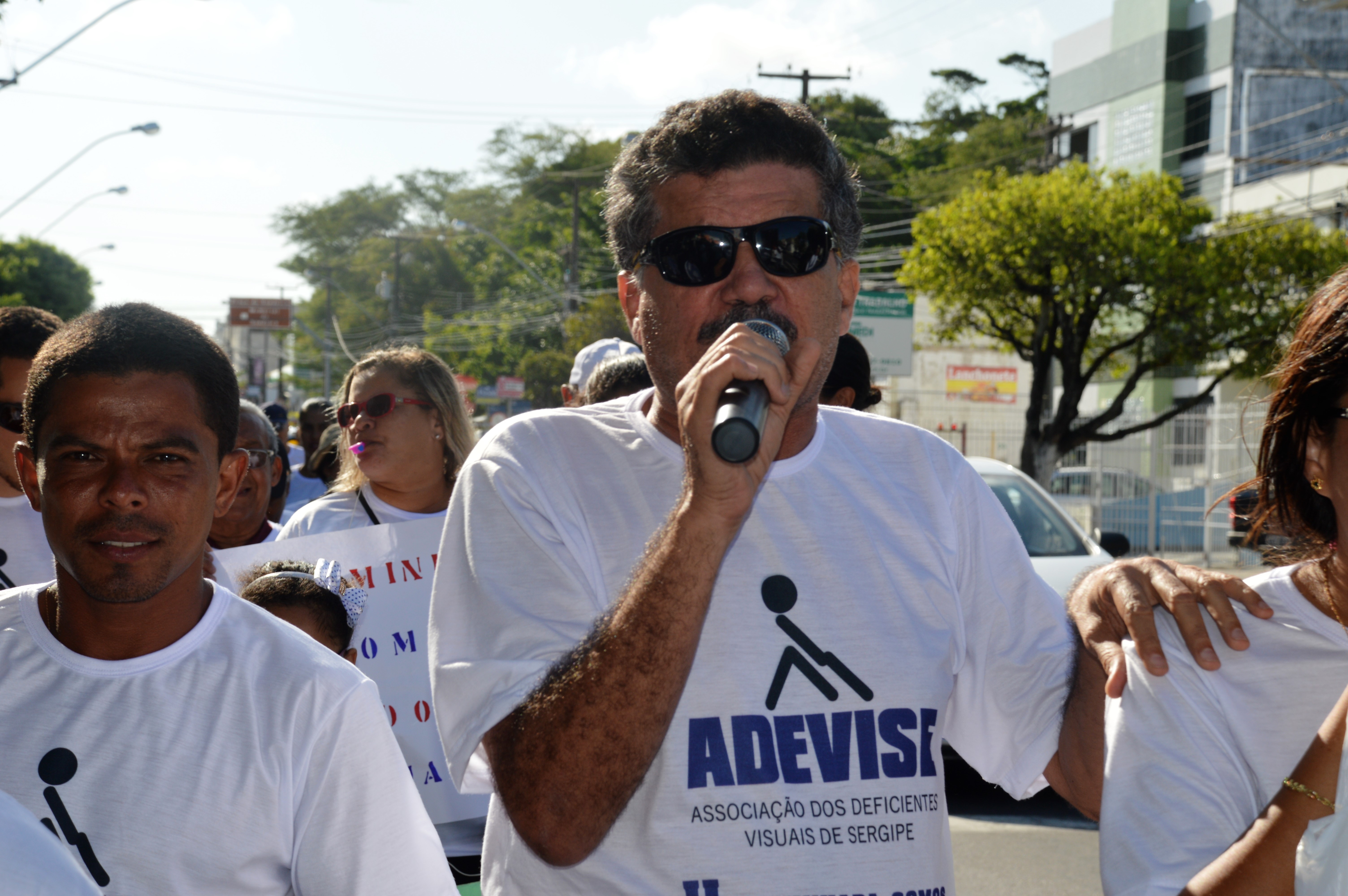 #PraCegoVer: Roque Hudson adianta que caminhada acontecerá nos próximos anos
