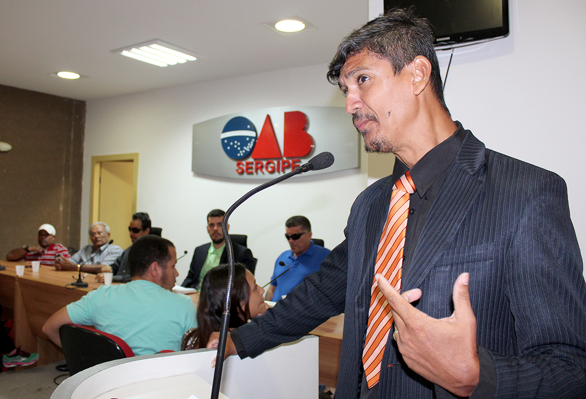 #PraCegoVer: Ricardo Mesquita: “Poder público se nega a conceder direitos”