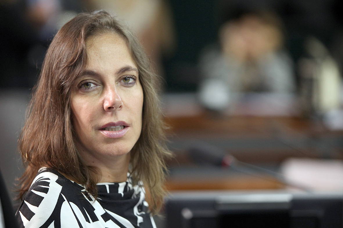 #PraCegoVer - Gabrilli: “Vim pedir ajuda e agradecer a todos os vereadores que decidirem fazer a inclusão” (Foto: George Gianni)