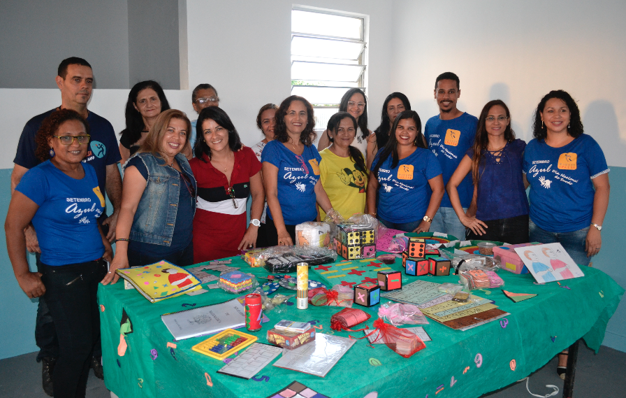 #PraCegoVer - Professores participaram de práticas pedagógicas no Ipaese